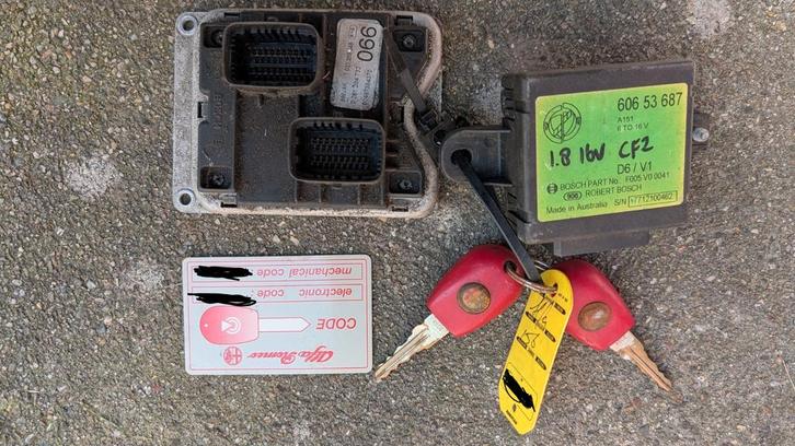 ECU set Alfa Romeo 1.8 16v Twinspark 145, 146, 156, GTV, Auto-onderdelen, Elektronica en Kabels, Alfa Romeo, Gebruikt, Ophalen of Verzenden