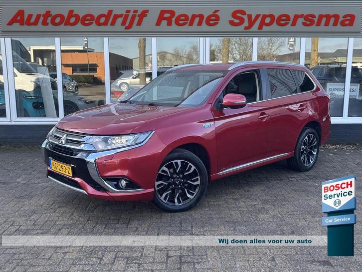 Mitsubishi Outlander 2.0 PHEV Executive Edition BTW AUTO! |, Auto's, Mitsubishi, Bedrijf, Te koop, Outlander, 4x4, ABS, Achteruitrijcamera