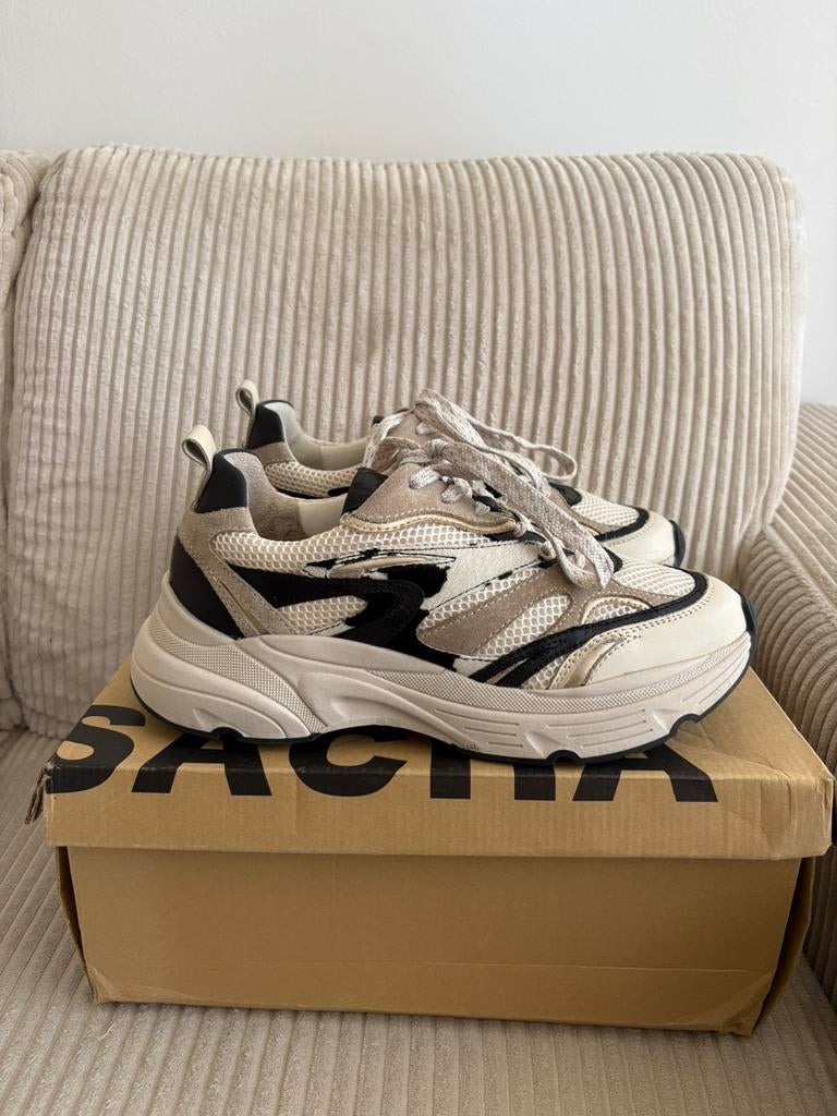 Sacha leren chunky sneakers - maat 41, Beige, Ophalen of Verzenden, Sneakers of Gympen, Zo goed als nieuw