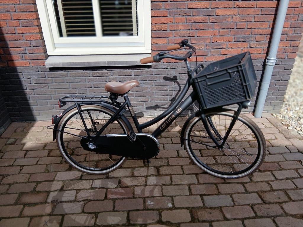 Zeer nette matzwarte Cortina fiets 24 inch., Ophalen, Zo goed als nieuw, 24 inch