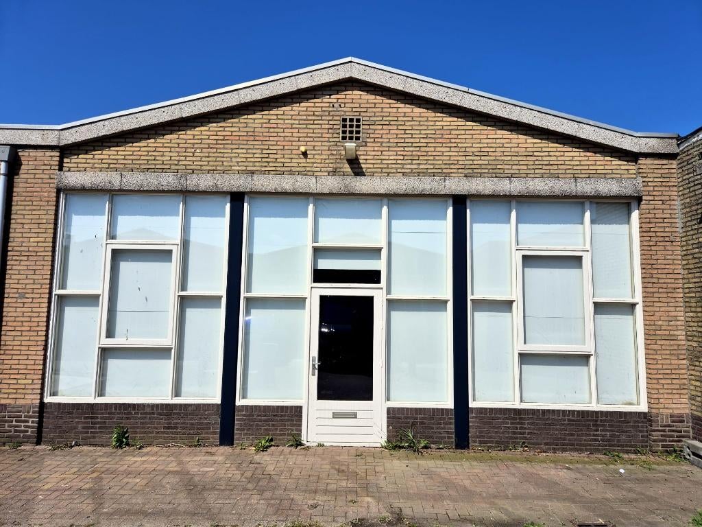 bedrijfshal, 600 m², Huur, Bedrijfsruimte