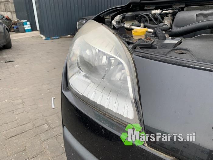 Koplamp rechts van een Renault Megane, Gebruikt, -, Renault, -