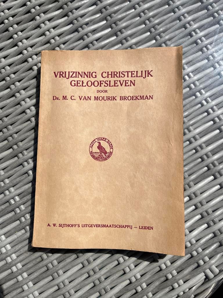 Vrijzinnig Christelijk Geloofsleven - Dr. M.C. van Mourik Br, Ophalen of Verzenden, Gelezen, Christendom | Protestants