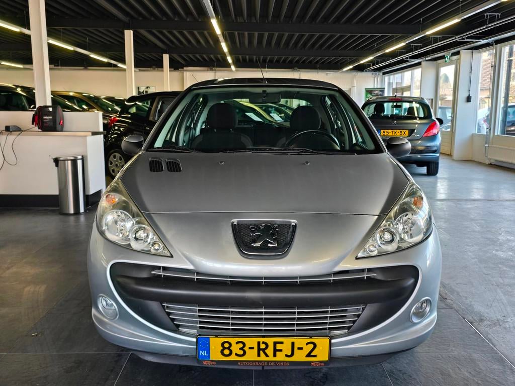 Peugeot 206 + 1.4 XS/AIRCO/5-DEURS/N.A.P/, Auto's, Stof, Zwart, 4 cilinders, Origineel Nederlands