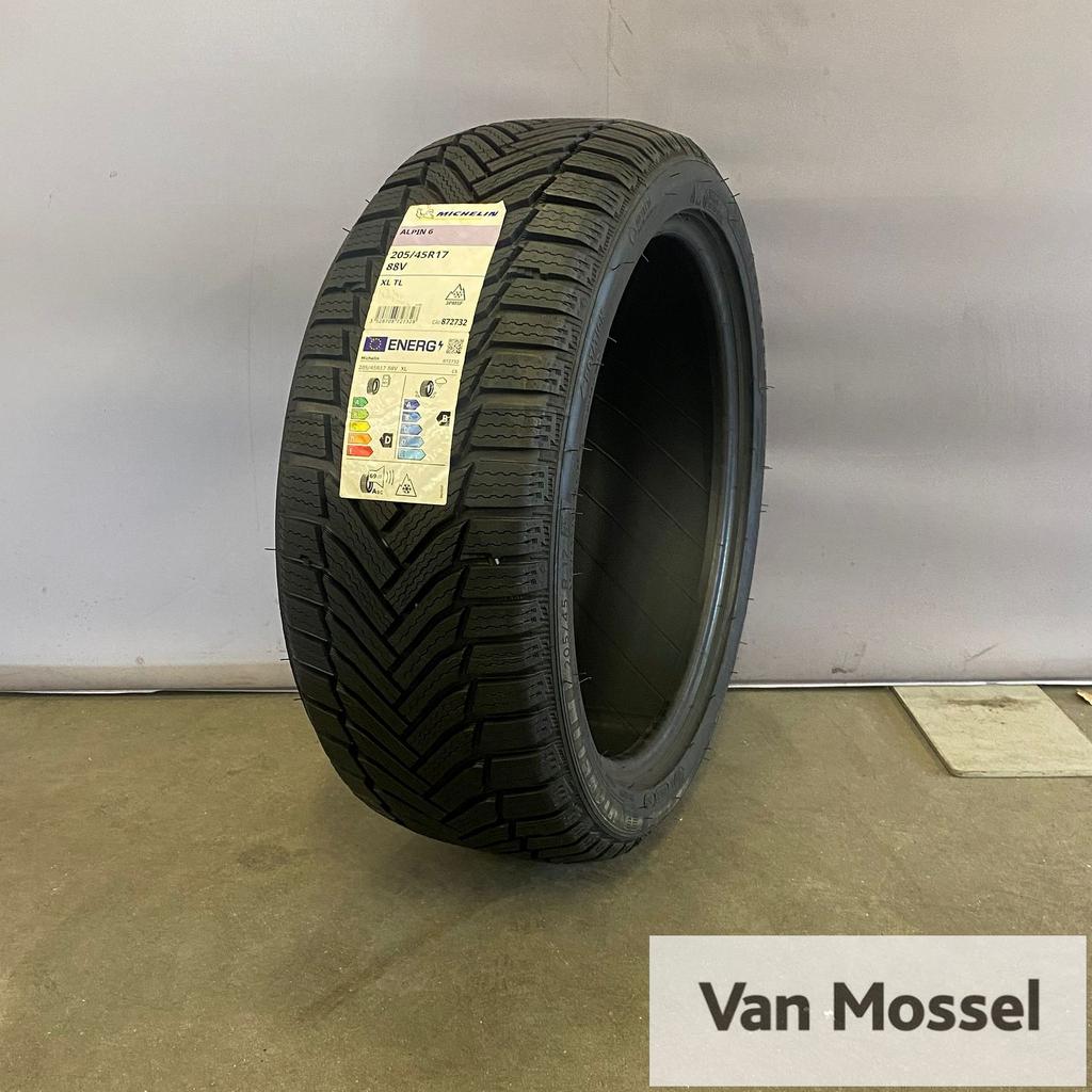 Michelin Alpin 6 205/45/R17 88V