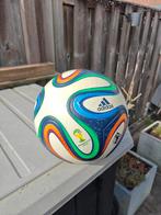Adidas WK Voetbal 2014 Brazuca - Zo goed als nieuw, Sport en Fitness, Voetbal, Ophalen of Verzenden