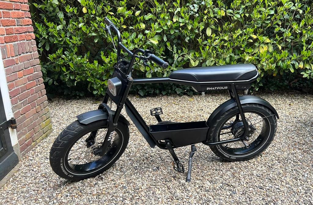 Phatfour flx zwart - 6734km - goed onderhouden, Zo goed als nieuw, 59 cm of meer, 50 km per accu of meer, Ophalen
