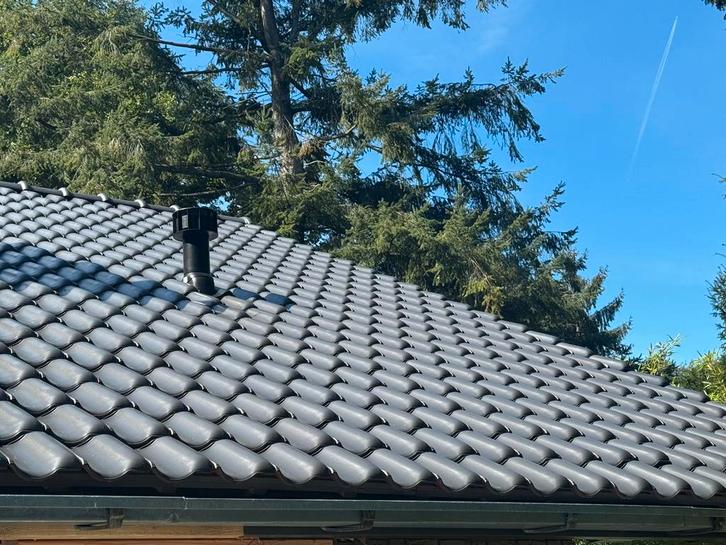 Partij dakpannen gratis afhalen, Doe-het-zelf en Verbouw, Dakpannen en Dakbedekking, Nieuw, Dakpannen, Steen of Klei, Zwart, 15 m² of meer