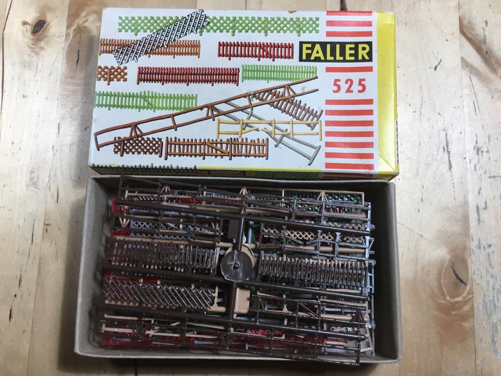 Faller 525 H0 hekwerken in OVP nieuw, Hobby en Vrije tijd, Gelijkstroom of Wisselstroom, Overige typen, Ophalen of Verzenden, Zo goed als nieuw