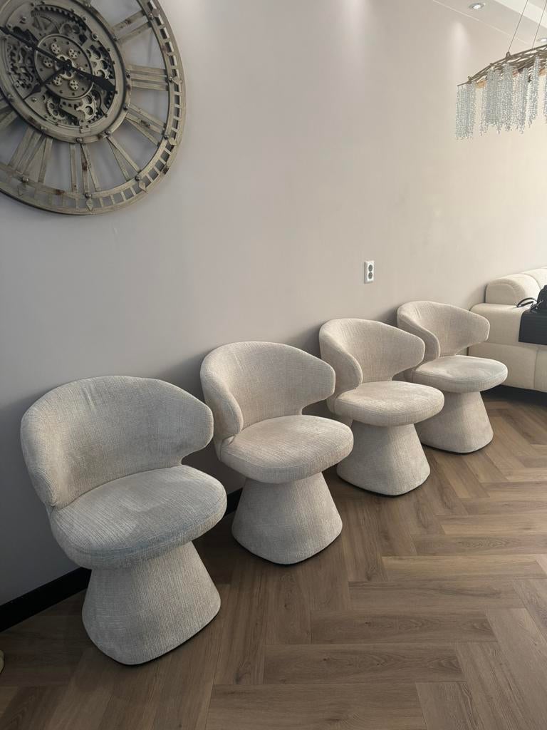 Richmond eetkamerstoelen, Ophalen of Verzenden, Zo goed als nieuw, Overige stijlen, Bord(en)