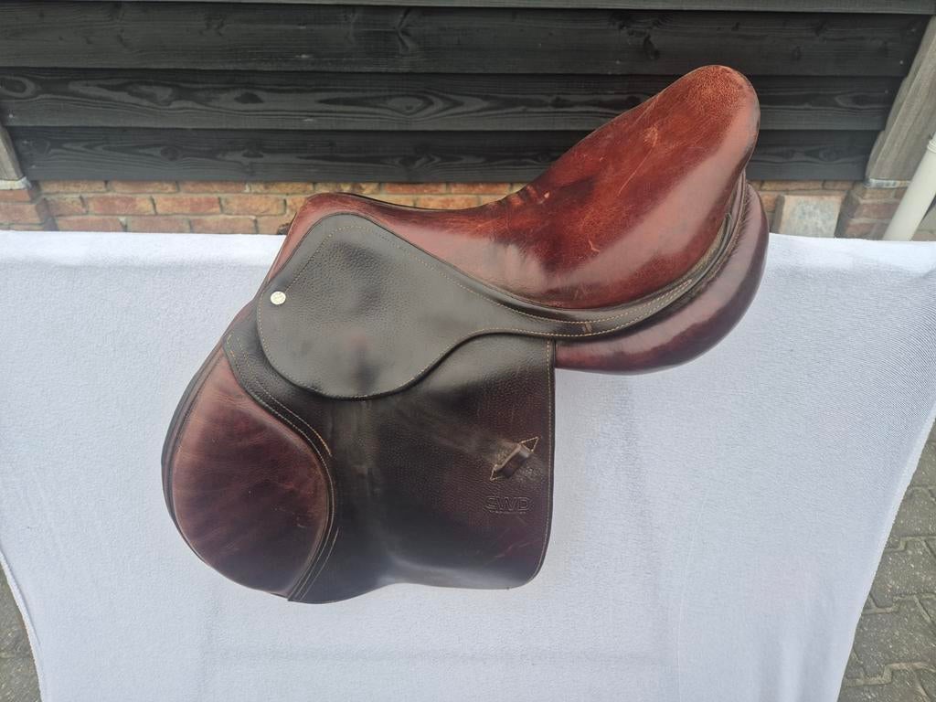 CWD springzadel 17,5 inch, Dieren en Toebehoren, Ophalen of Verzenden, Gebruikt, Springen