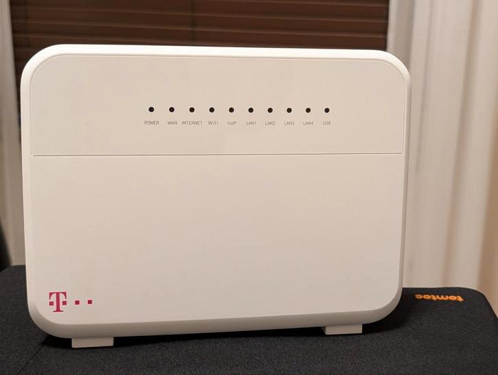 T-Mobile Huawei HG659 Router met modem - Zo goed als nieuw, Computers en Software, Routers en Modems, Zo goed als nieuw, Router met modem