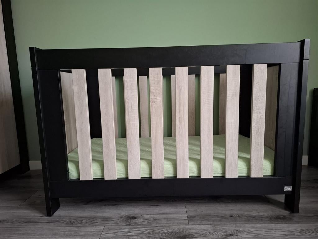 TWF ledikant met commode, Ophalen, Zo goed als nieuw, Ledikant