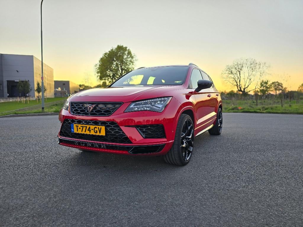 CUPRA Ateca 2.0 TSI 4DRIVE 380PK |BREMBO|PANO|BEATS|VZ5 20”, Automaat, 4 cilinders, 1984 cc, Ateca