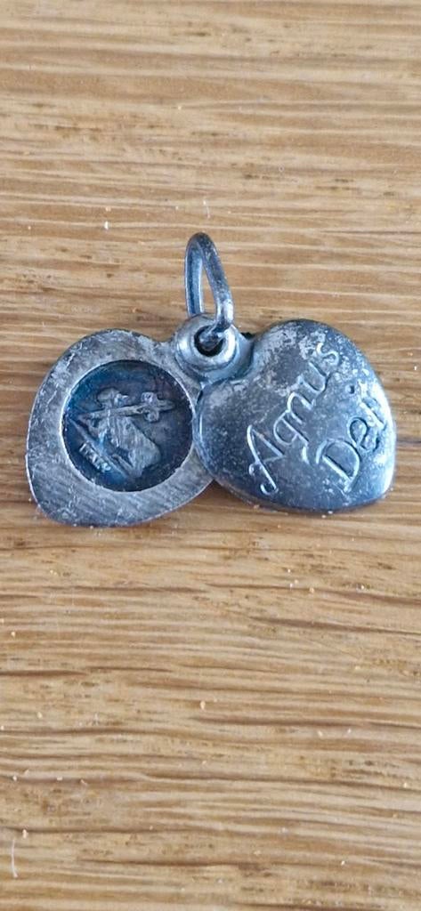 Vintage Zilveren Agnus Dei Bedel - Italië, Overige merken, Gebruikt, Ophalen of Verzenden, 1 bedel