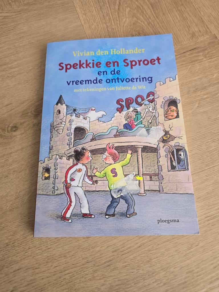 Spekkie en Sproet en de vreemde ontvoering, Ophalen of Verzenden, Gelezen, Vivian den Hollander, Non-fictie
