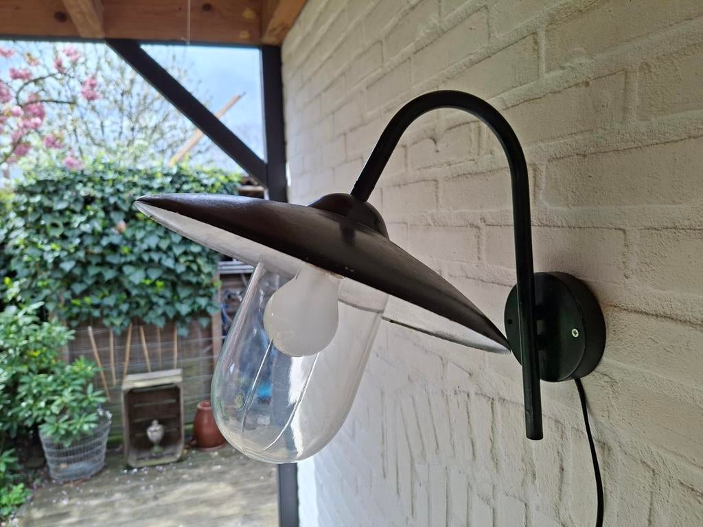 Vintage retro wandlamp stallamp industrieel., Huis en Inrichting, Lampen | Wandlampen, Ophalen of Verzenden, Gebruikt, Metaal