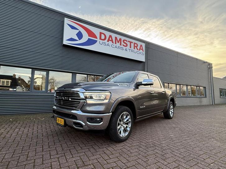 Dodge Ram 1500 5.7 V8 4x4 Crew Cab Laramie 6 persoons, Auto's, Dodge, Bedrijf, Te koop, RAM 1500, 4x4, ABS, Achteruitrijcamera