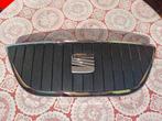 Seat grill ibiza 1.2 diesel 2011, Auto-onderdelen, Gebruikt, Voor, Ophalen of Verzenden, Bumper