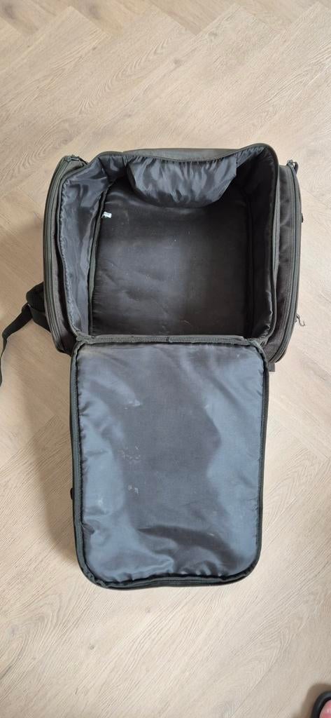 Solar rugtas, Watersport en Boten, Hengelsport | Karpervissen, Ophalen of Verzenden, Zo goed als nieuw, Overige typen