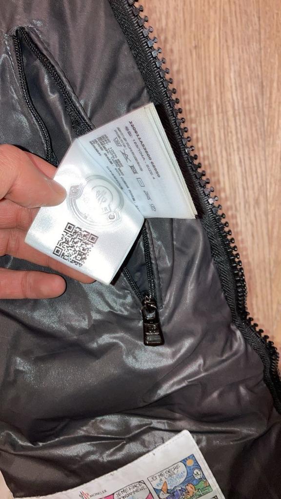 Moncler Maya, Kleding | Heren, Jassen | Winter, Ophalen of Verzenden, Zo goed als nieuw, Zwart