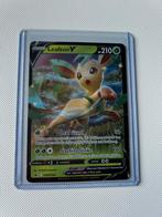 Leafeon v #swsh194, Hobby en Vrije tijd, Verzamelkaartspellen | Pokémon, Ophalen of Verzenden, Zo goed als nieuw