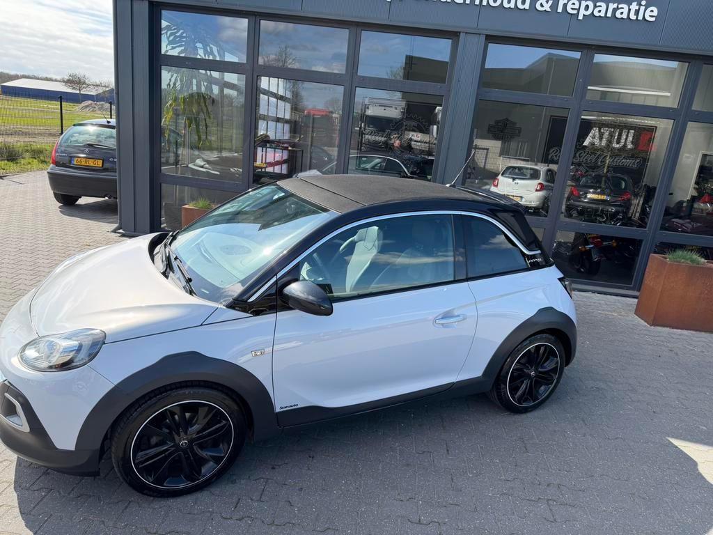 Opel Adam