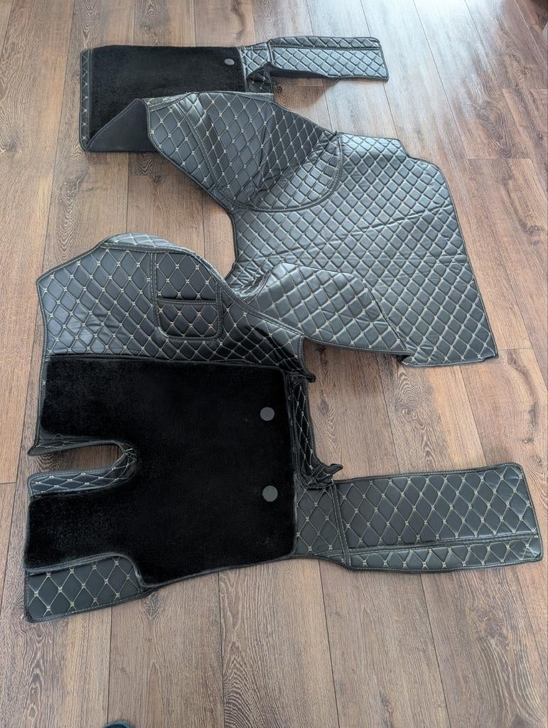 Tunnel bekleding en vloermatten Volvo Fm (2018->), Auto-onderdelen, Vrachtwagen-onderdelen, Ophalen of Verzenden