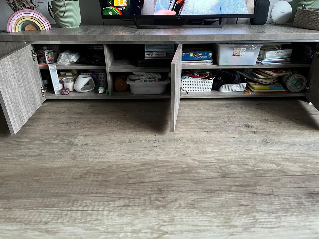 Grijs tv-meubel van Pronto Wonen - Goede staat, Huis en Inrichting, Kasten | Televisiemeubels, Ophalen, Gebruikt, 150 tot 200 cm