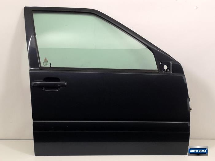 Portier 4Deurs rechts-voor van een Volvo V70 (427), Gebruikt, -, Deur, -