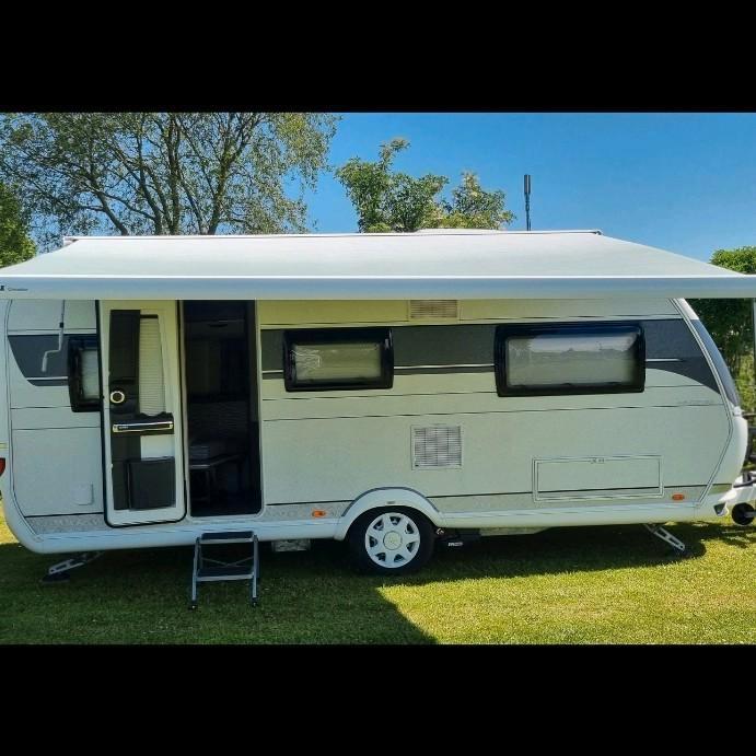 Hobby 495 UL Prestige - Luxe en Comfortabele Caravan, Caravans en Kamperen, Caravans, Particulier, tot en met 4, 1250 - 1500 kg
