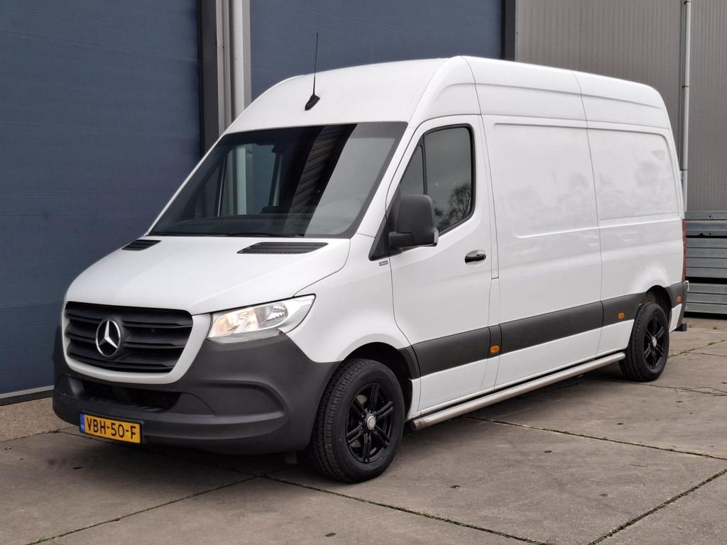 Mercedes-Benz Sprinter 211 2.2 CDI L2H2 AUTOMAAT / TREKHAAK, Stof, Gebruikt, Euro 6, 2000 kg