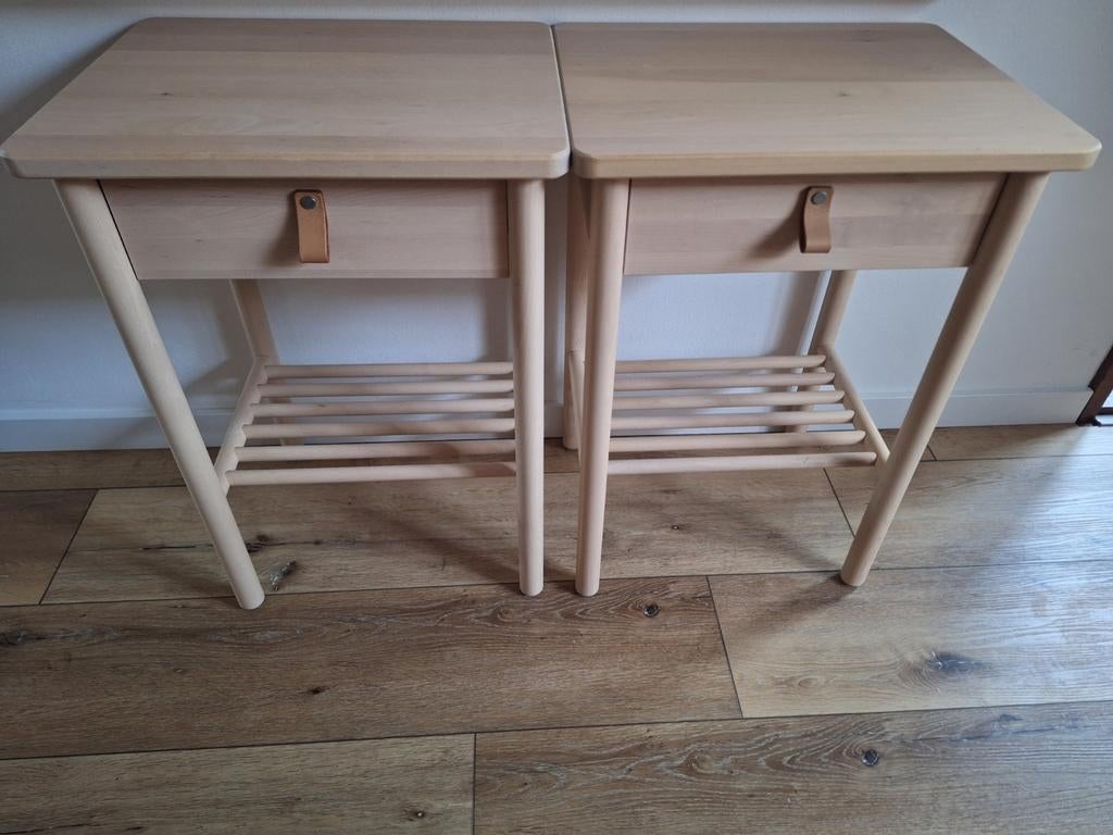 2 nachtkastjes Björksnäs Ikea, Huis en Inrichting, Ophalen, Zo goed als nieuw, Minder dan 45 cm