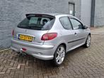 Peugeot 206 1.4 Gentry Airco Distr. vv ✅ APK 04-27, Auto's, Peugeot, 31 €/maand, 4 cilinders, Origineel Nederlands, Bedrijf