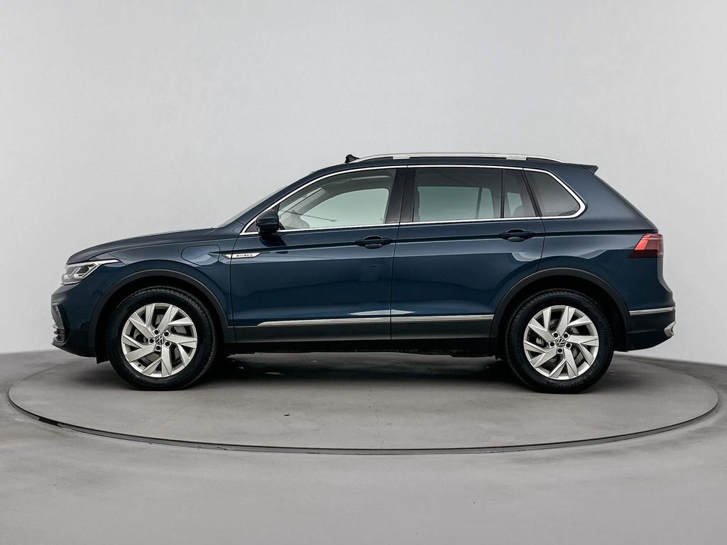 Volkswagen Tiguan 1.4 TSI eHybrid Elegance 245PK | Schuif-/K, Auto's, Volkswagen, 1716 kg, Stof, 4 cilinders, Blauw