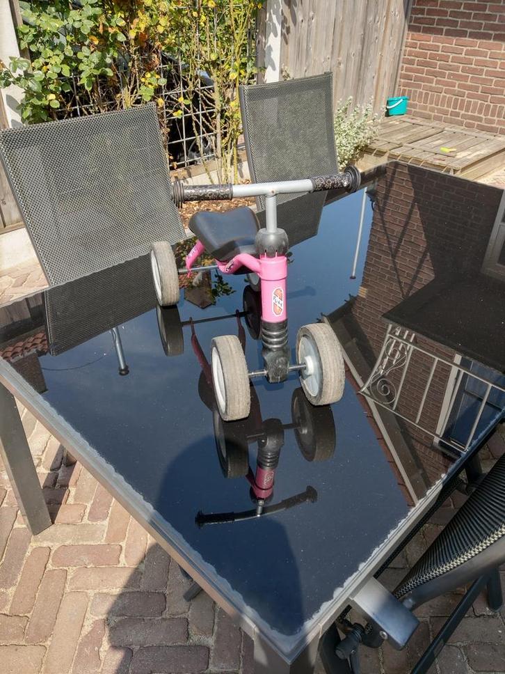 Gratis tuintafel, gedemonteerd!, Tuin en Terras, Tuintafels, Gebruikt, Rechthoekig, Ophalen of Verzenden