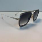 Dita Flight 006 C-CRY-GLD-52 zonnebril | Compleet in doos, Dita, Zo goed als nieuw, Support@dita.com, 9191 Irvine Center Drive, Suite 300
Irvine, CA 92618
USA