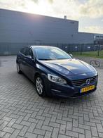 Volvo V60 D2 115pk Start/stop 2014 Blauw, Auto's, Volvo, Voorwielaandrijving, 4 cilinders, Origineel Nederlands, 1560 cc