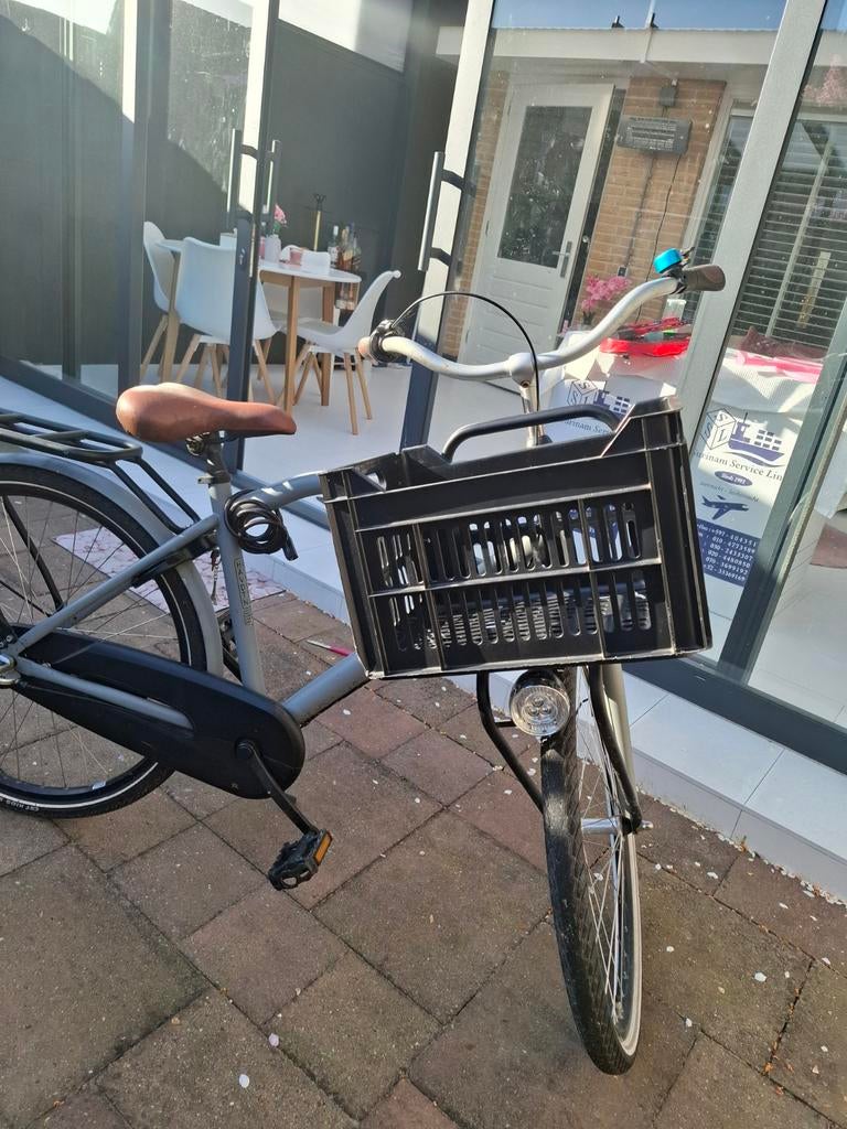 Stevige jongensfiets, Fietsen en Brommers, Fietsen | Jongens, Gebruikt, 26 inch of meer, Ophalen of Verzenden