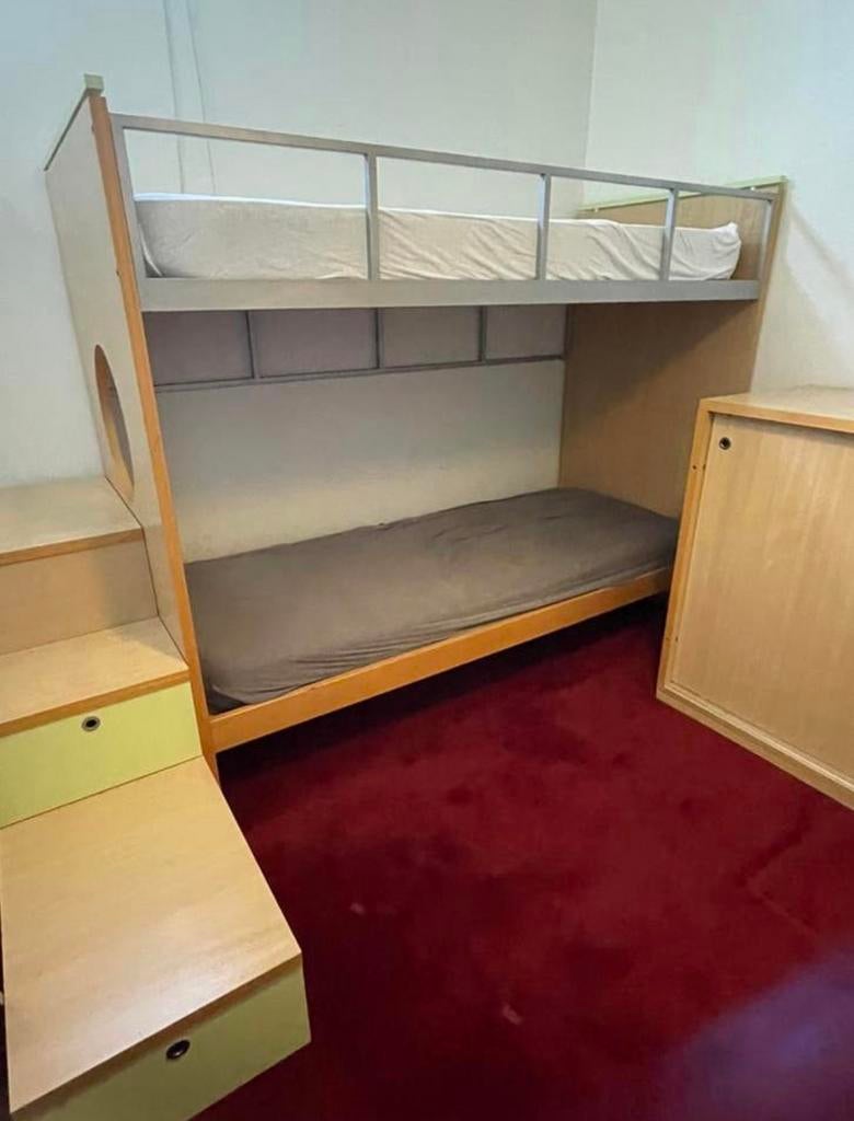 Stapelbed met matrassen, Ophalen, Gebruikt, 90 cm, Eenpersoons