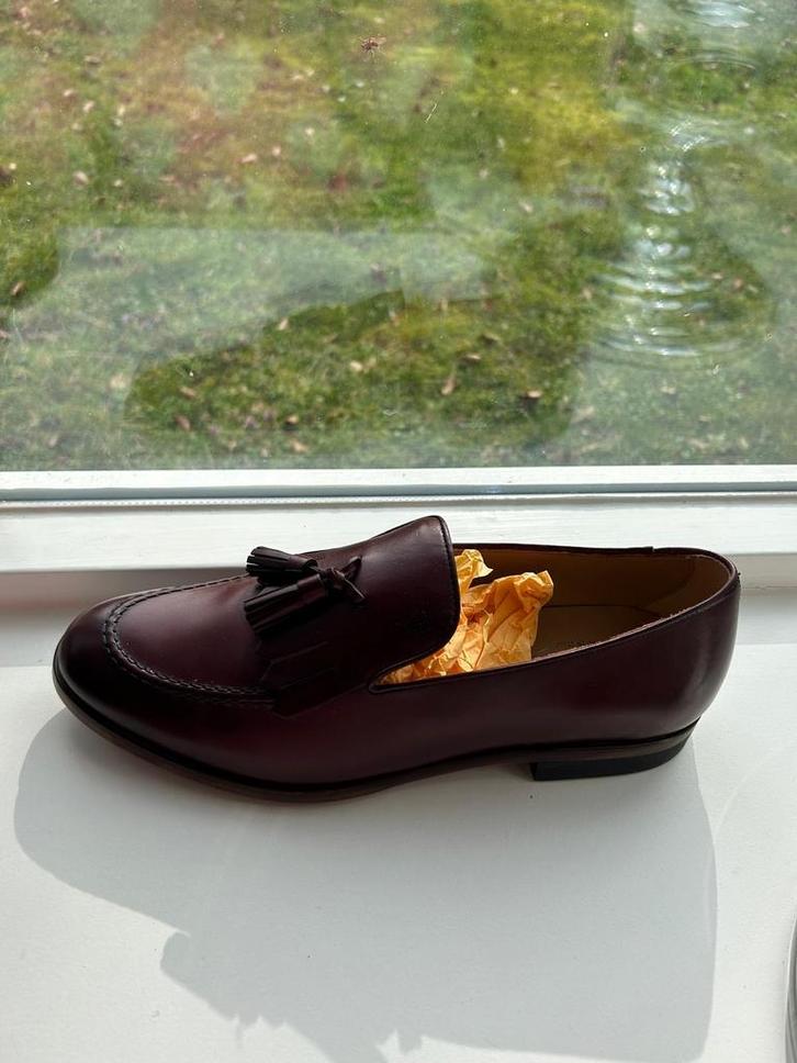 Gloednieuwe Tod's Loafers - Maat 9.5, Kleding | Heren, Schoenen, Nieuw, Loafers, Bruin, Ophalen