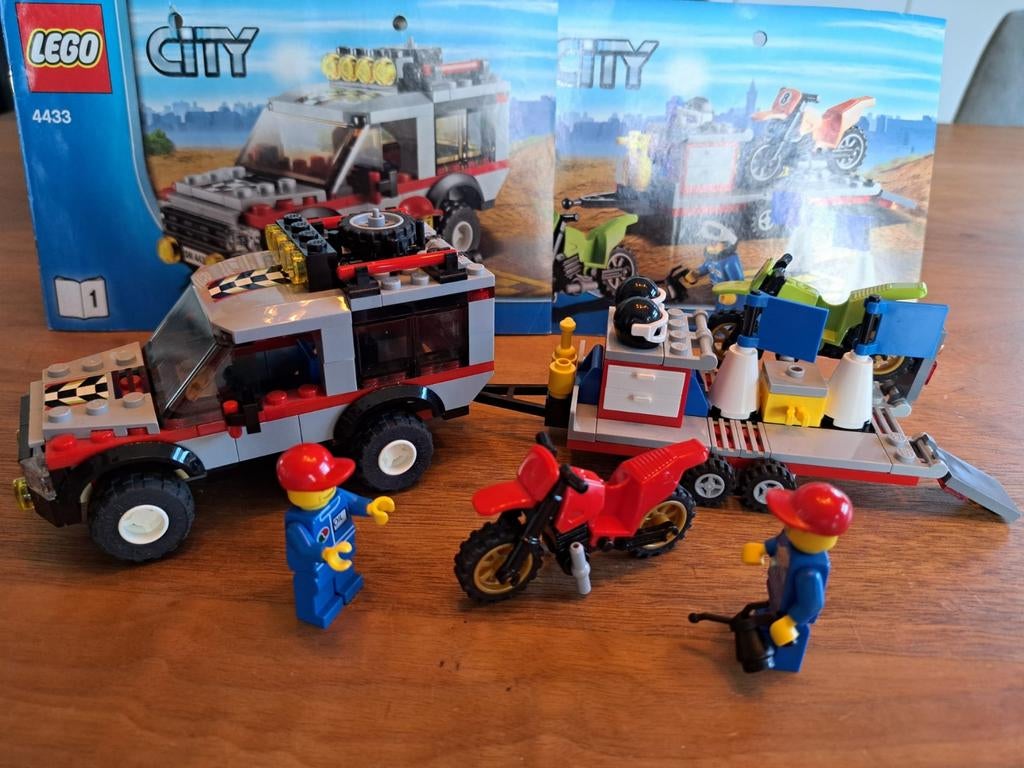 Lego City 4433 Dirt Bike Transporter, Kinderen en Baby's, Speelgoed | Duplo en Lego, Ophalen of Verzenden, Zo goed als nieuw, Complete set