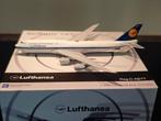 NG models 1:400 Lufthansa 747-8 Retro, Ophalen of Verzenden, Zo goed als nieuw, Schaalmodel