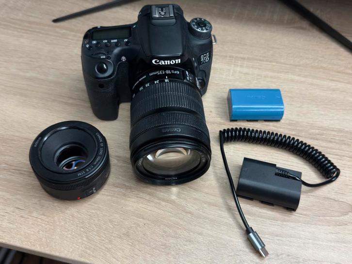 Canon EOS 70D + 2 Lenzen + Extra Accu - Topstaat!, Audio, Tv en Foto, Fotocamera's Digitaal, Zo goed als nieuw, Spiegelreflex