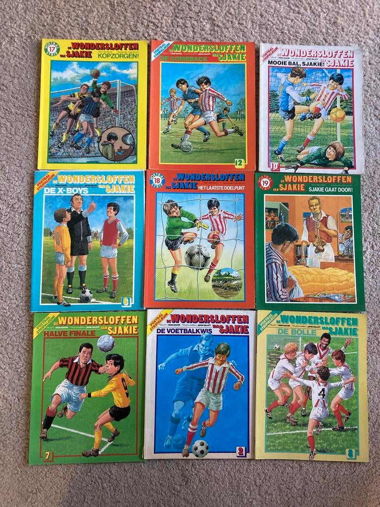 De Wondersloffen van Sjakie - 9x voetbalstrips, Boeken, Ophalen of Verzenden, Gelezen, Balsport