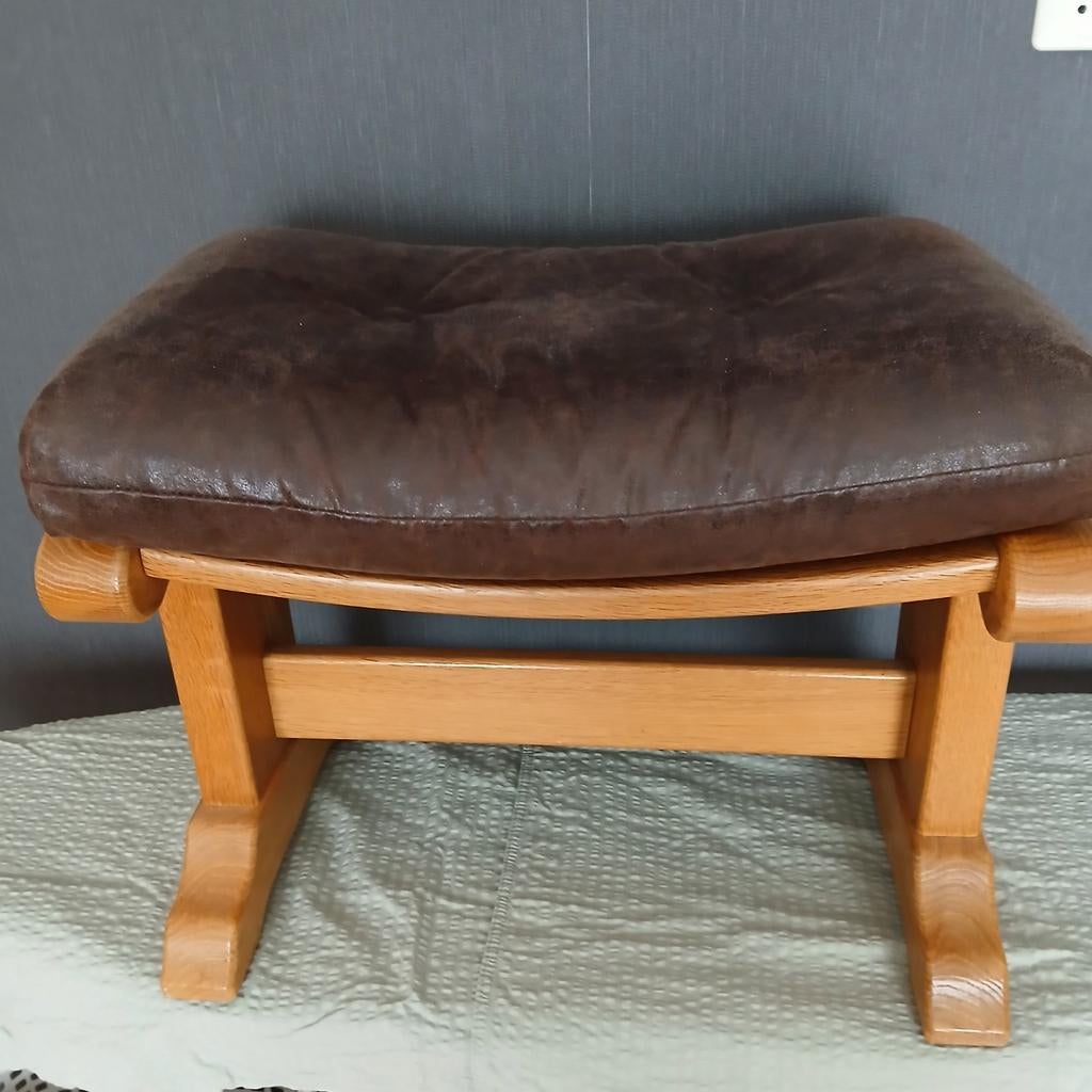 Voetenbankje, Huis en Inrichting, Ophalen, Minder dan 50 cm, 125 cm of meer, Leer