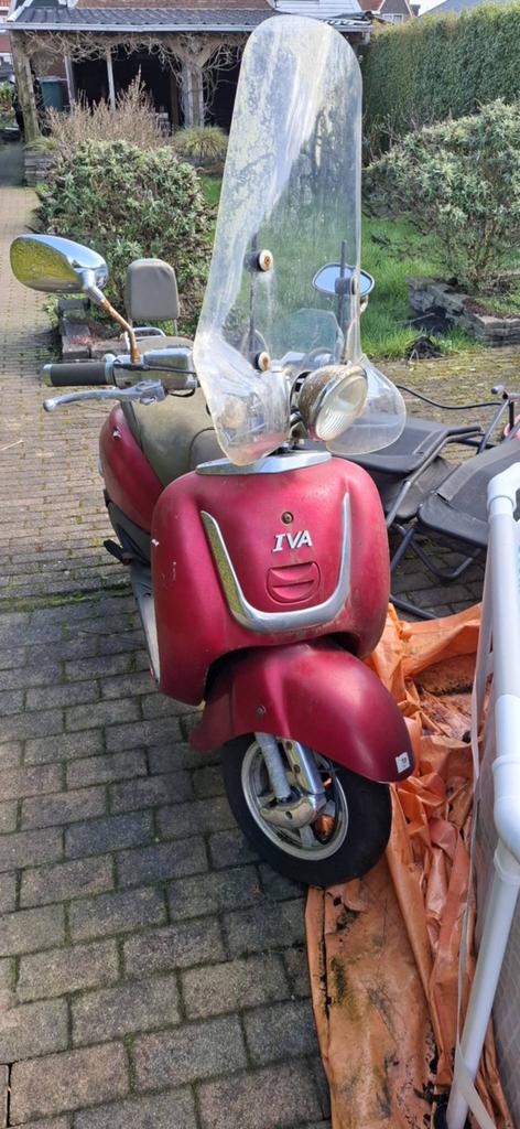 Scooter loop of sloop, Ophalen of Verzenden, Zo goed als nieuw, Benzine, Overige merken