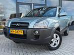 Hyundai Tucson 2.0i Active, Auto's, Hyundai, Gebruikt, 4 cilinders, Handgeschakeld, Grijs