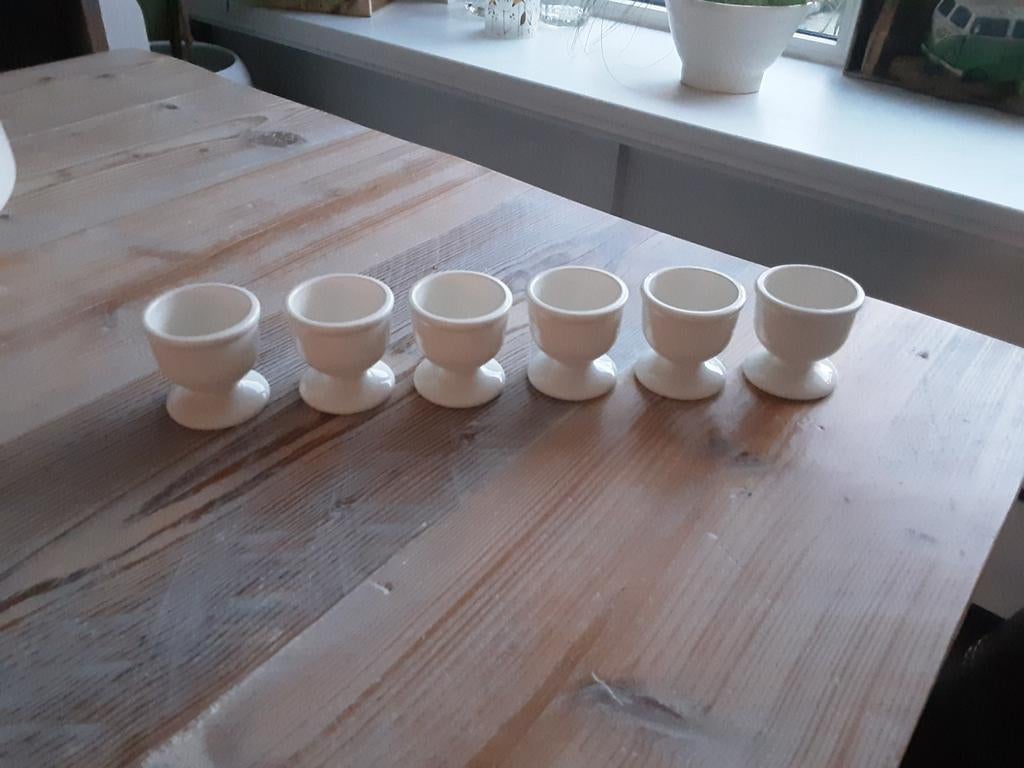 6 leuke witte eierdopjes van Emsa., Ophalen of Verzenden, Overige materialen