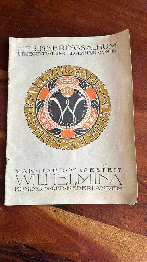 Herinneringsalbum Wilhelmina, Ophalen of Verzenden, Gebruikt